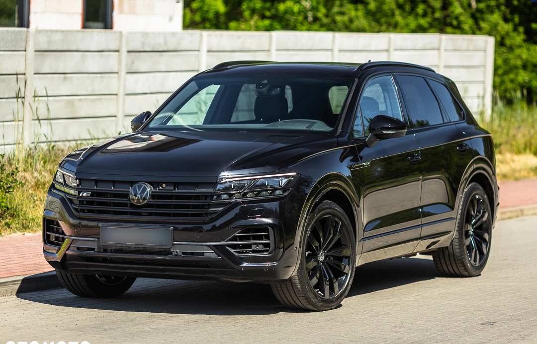 Volkswagen Touareg cena 235900 przebieg: 99000, rok produkcji 2019 z Barlinek małe 781